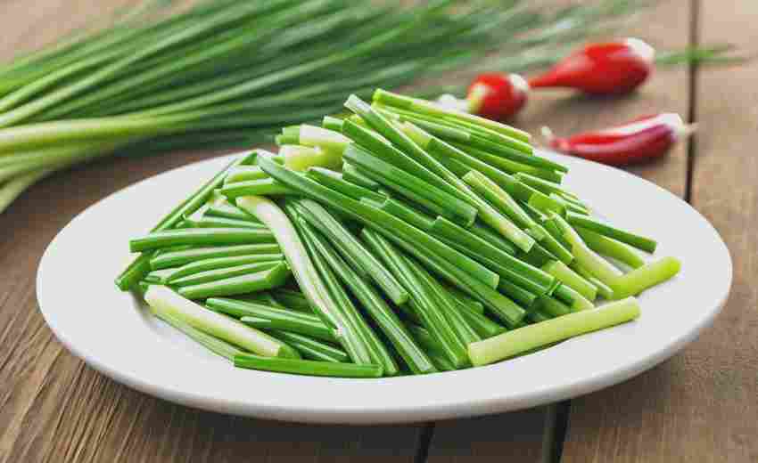 绿豆芽炒韭菜的经典搭配及火候掌握要点